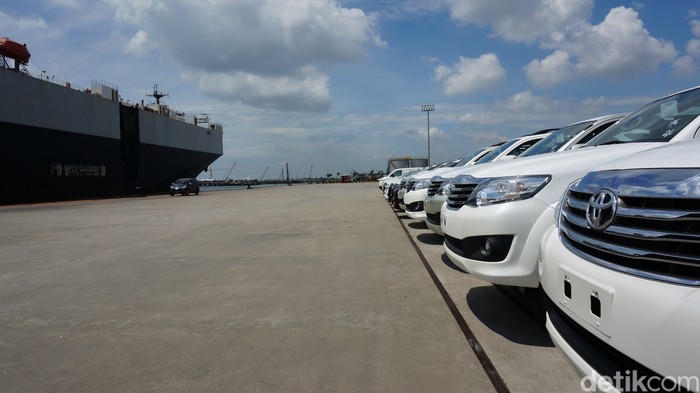 Inilah Alasan Mengapa Toyota Jadi Raja Otomotif di Indonesia!