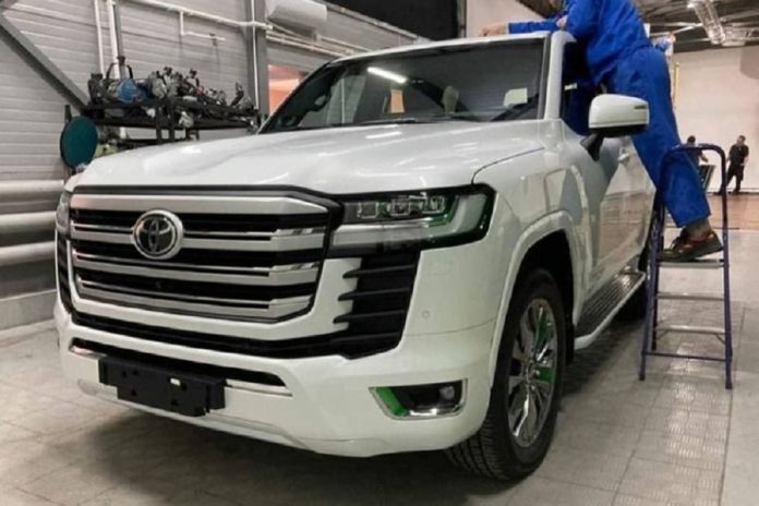 Pembaruan Menarik untuk Toyota Land Cruiser 300! Apa Saja yang Baru?