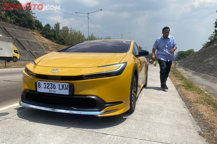 Irit Banget, Segini Konsumsi BBM Toyota Prius Hybrid