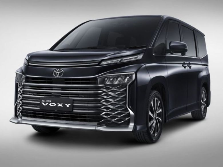Toyota Voxy 2024: MPV Impian Keluarga dengan Desain Elegan dan Fitur Modern