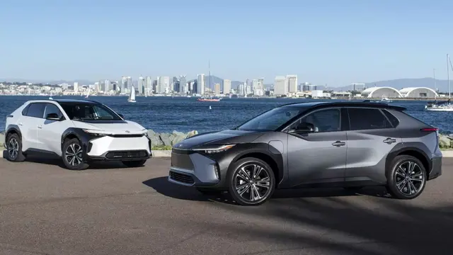 Toyota Tunda Peluncuran SUV Listrik Tiga Baris: Siap Debut pada 2026