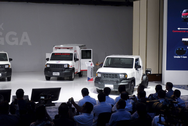 Debut Toyota Hilux Rangga: Sorotan Foto Memukau di Paris Auto Show 2024