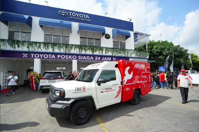 Kawal Libur Nataru 2024, Toyota Sulap Hilux Rangga Jadi Mobile Service
