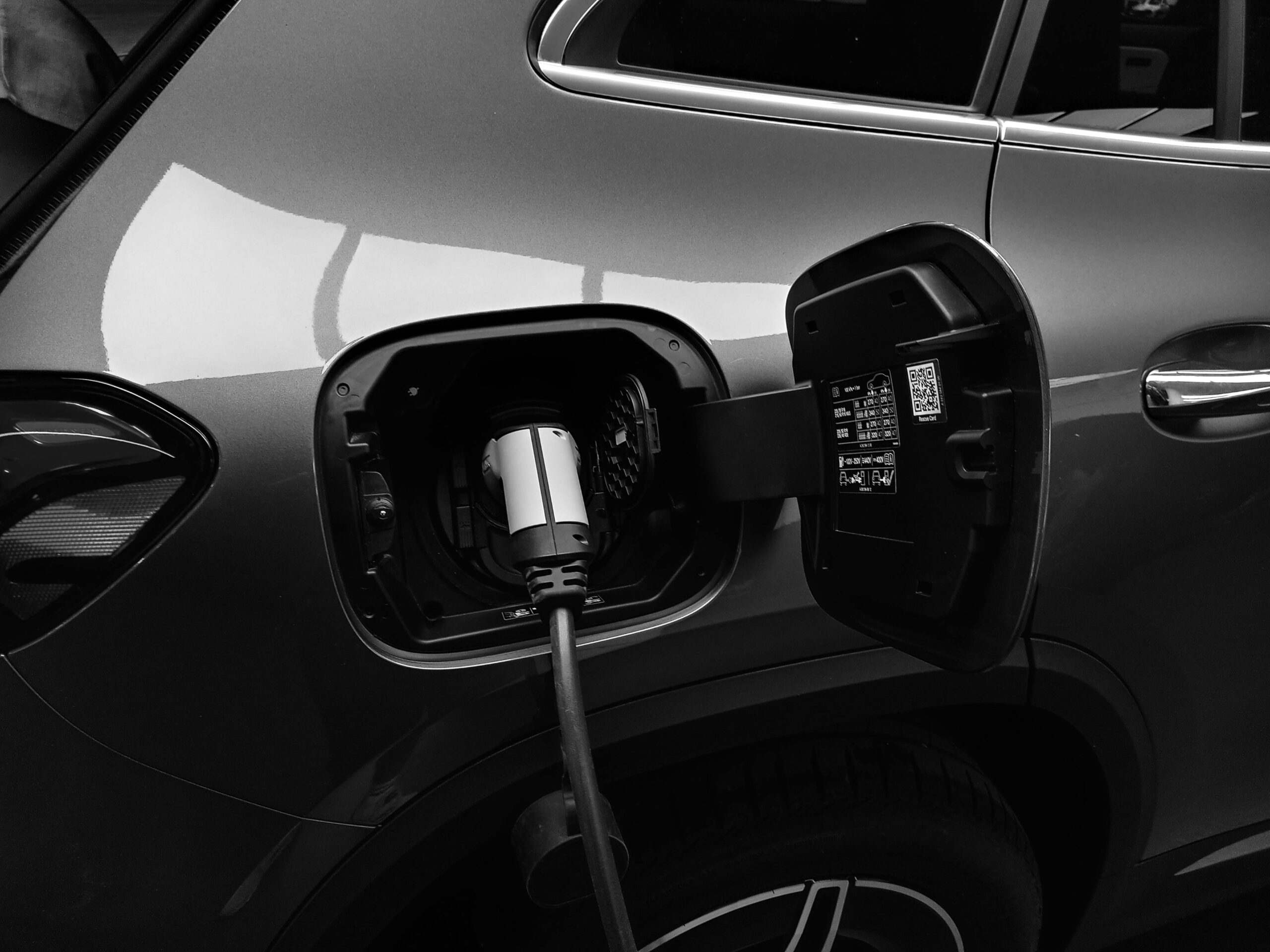 Kenapa Mobil Hybrid Punya Biaya Perawatan Lebih Rendah? Ini Alasannya